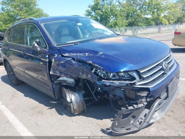  Salvage Volkswagen Tiguan