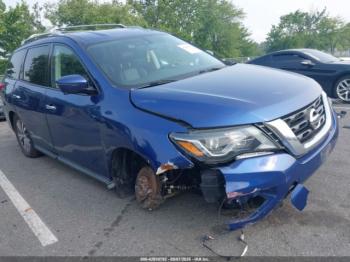  Salvage Nissan Pathfinder