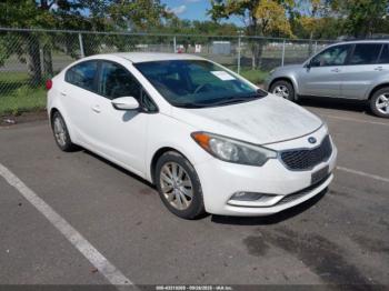  Salvage Kia Forte