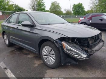  Salvage Volkswagen Jetta