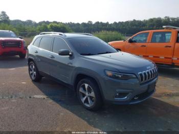  Salvage Jeep Cherokee