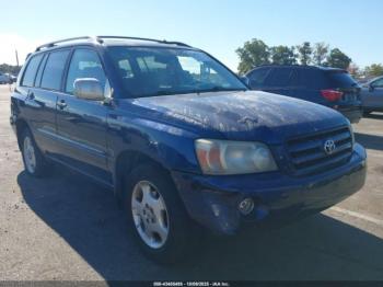 Salvage Toyota Highlander