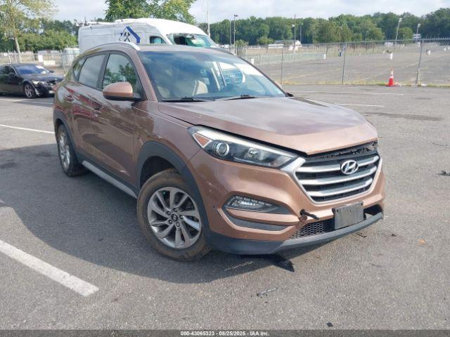  Salvage Hyundai TUCSON