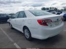 Toyota Camry Le Image 8
