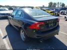Volvo S60 Image 12