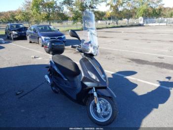  Salvage Piaggio Fly
