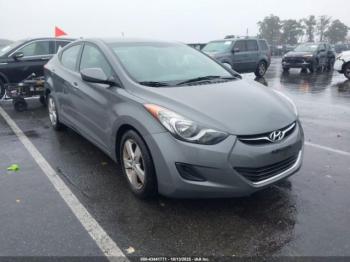  Salvage Hyundai ELANTRA
