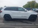 Jeep Grand Cherokee Altitude 4x4 Image 11
