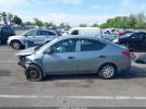 Nissan Versa 1.6 S Image 2