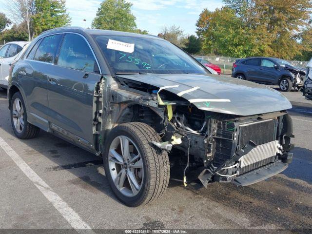  Salvage Audi Q3