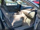 Toyota Camry Le Image 2