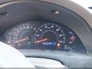 Toyota Camry Le Image 12