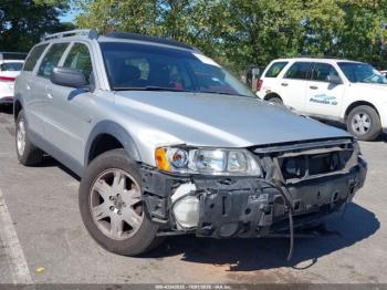  Salvage Volvo XC70