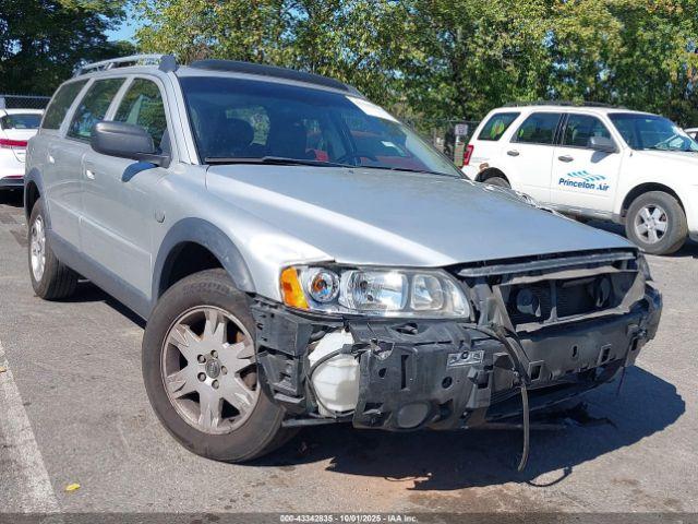  Salvage Volvo XC70