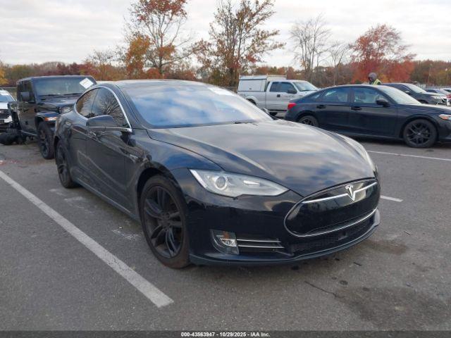  Salvage Tesla Model S