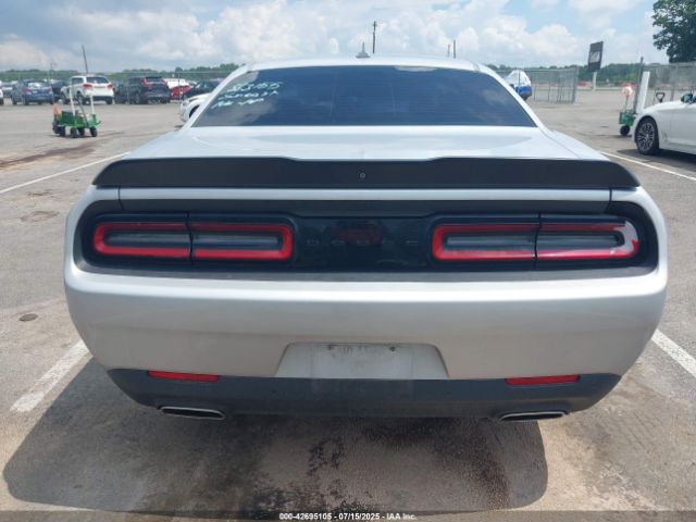 Dodge Challenger Gt Image 3
