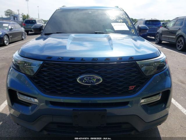 Ford Explorer St Image 12