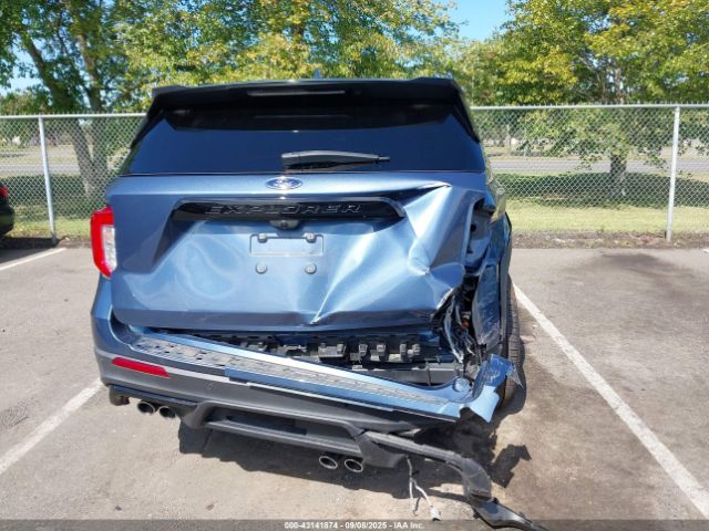 Ford Explorer St Image 15