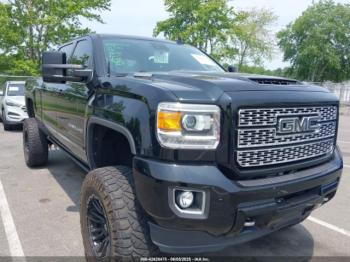  Salvage General Motors Sierra 3500HD
