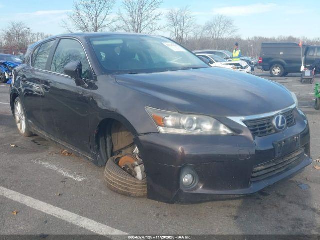  Salvage Lexus Ct
