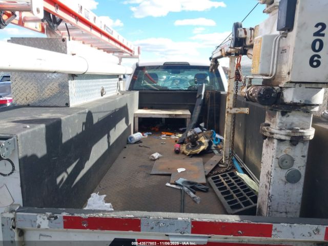 Ford F-350 Xl Image 17