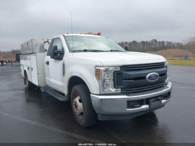  Salvage Ford F-350