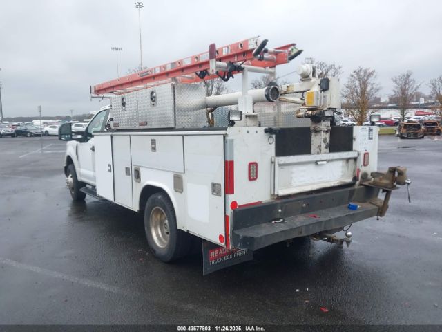 Ford F-350 Xl Image 7