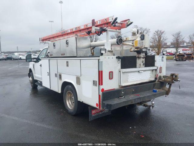 Ford F-350 Xl Image 7