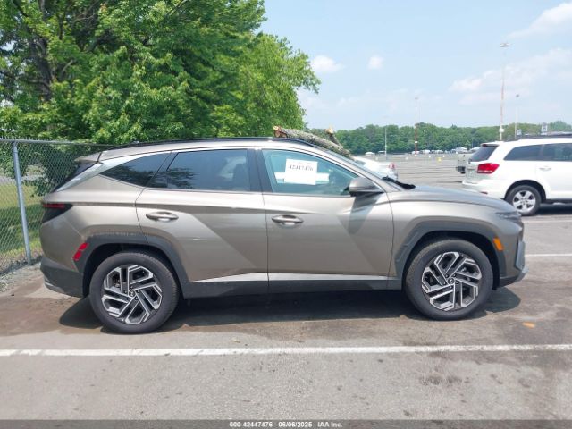 Hyundai TUCSON Limited Image 2