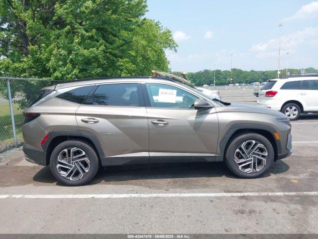 Hyundai TUCSON Limited Image 2