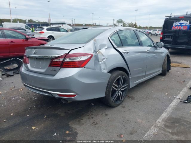 Honda Accord Touring V6 Image 15