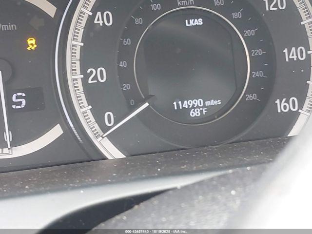 Honda Accord Touring V6 Image 14