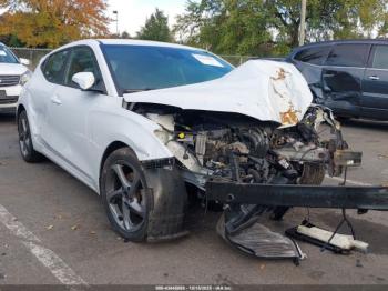  Salvage Hyundai VELOSTER