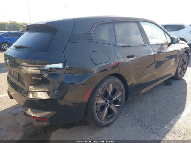 BMW iX Xdrive50 Image 3