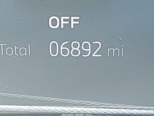 BMW iX Xdrive50 Image 12