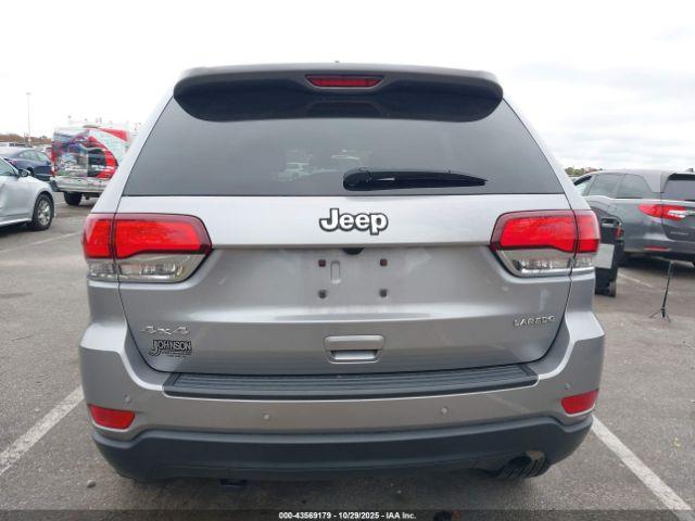 Jeep Grand Cherokee Laredo E 4x4 Image 16
