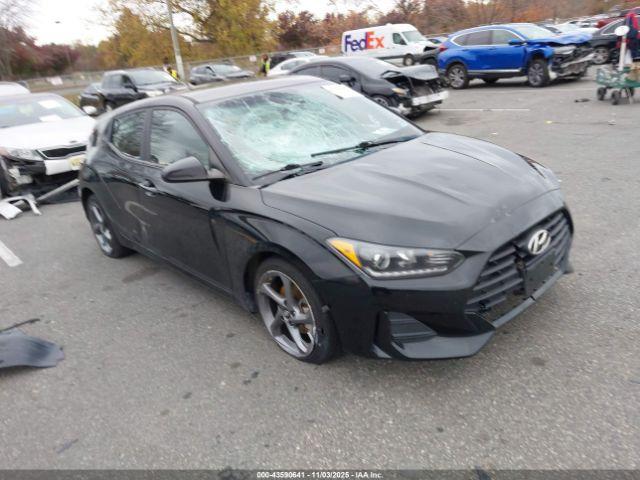  Salvage Hyundai VELOSTER