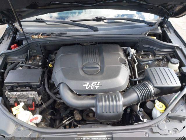 Jeep Grand Cherokee Limited Image 11