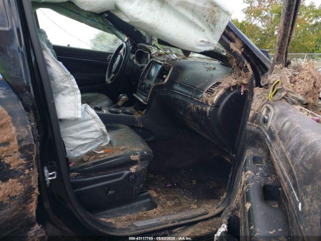 Jeep Grand Cherokee Limited 4x4 Image 9