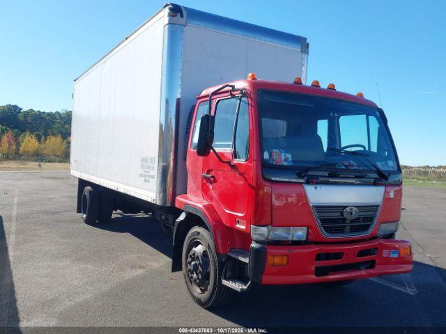  Salvage Nissan Diesel Ud2600