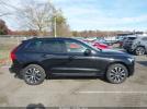 Volvo XC60 B5 Core Dark Theme Image 12