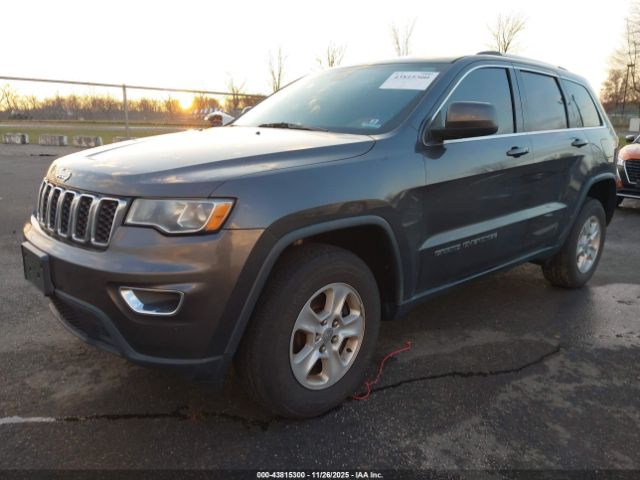 Jeep Grand Cherokee Laredo 4x4 Image 4