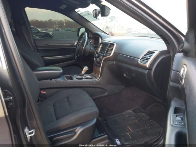 Jeep Grand Cherokee Laredo 4x4 Image 7