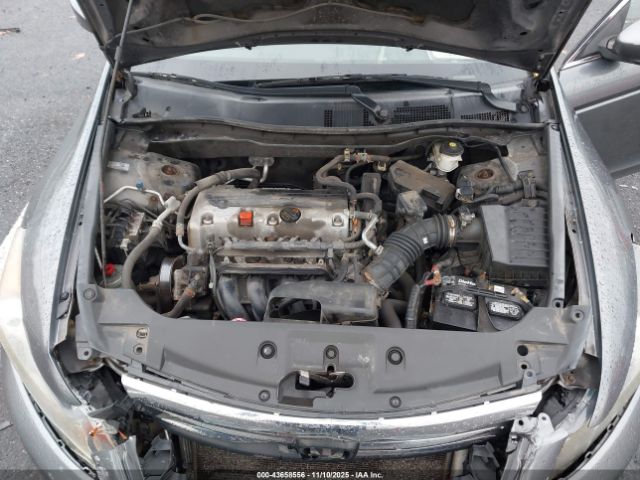 Honda Accord 2.4 Lx Image 17