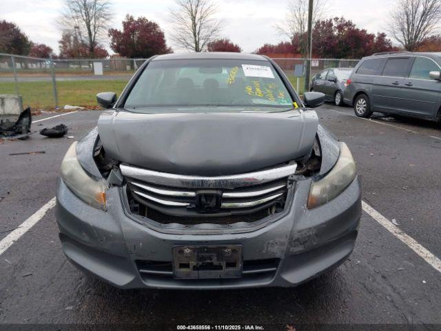 Honda Accord 2.4 Lx Image 11