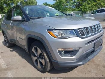 Salvage Jeep Compass
