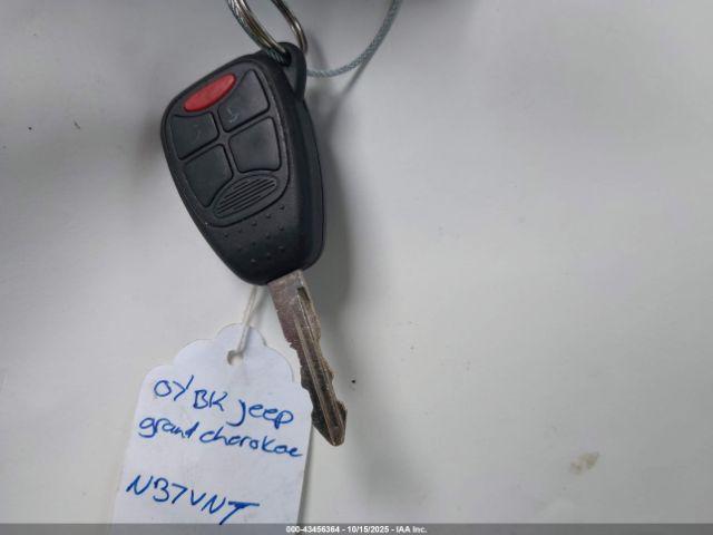 Jeep Grand Cherokee Limited Image 10