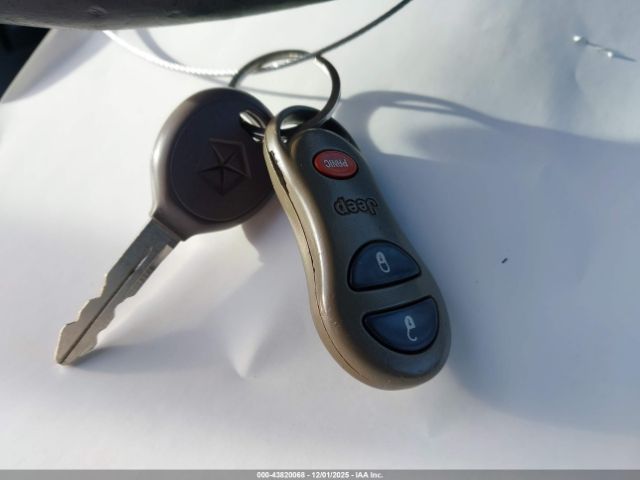 Jeep Grand Cherokee Laredo Image 10