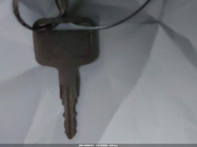 Chevrolet Ct6500 Image 13