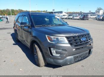  Salvage Ford Explorer